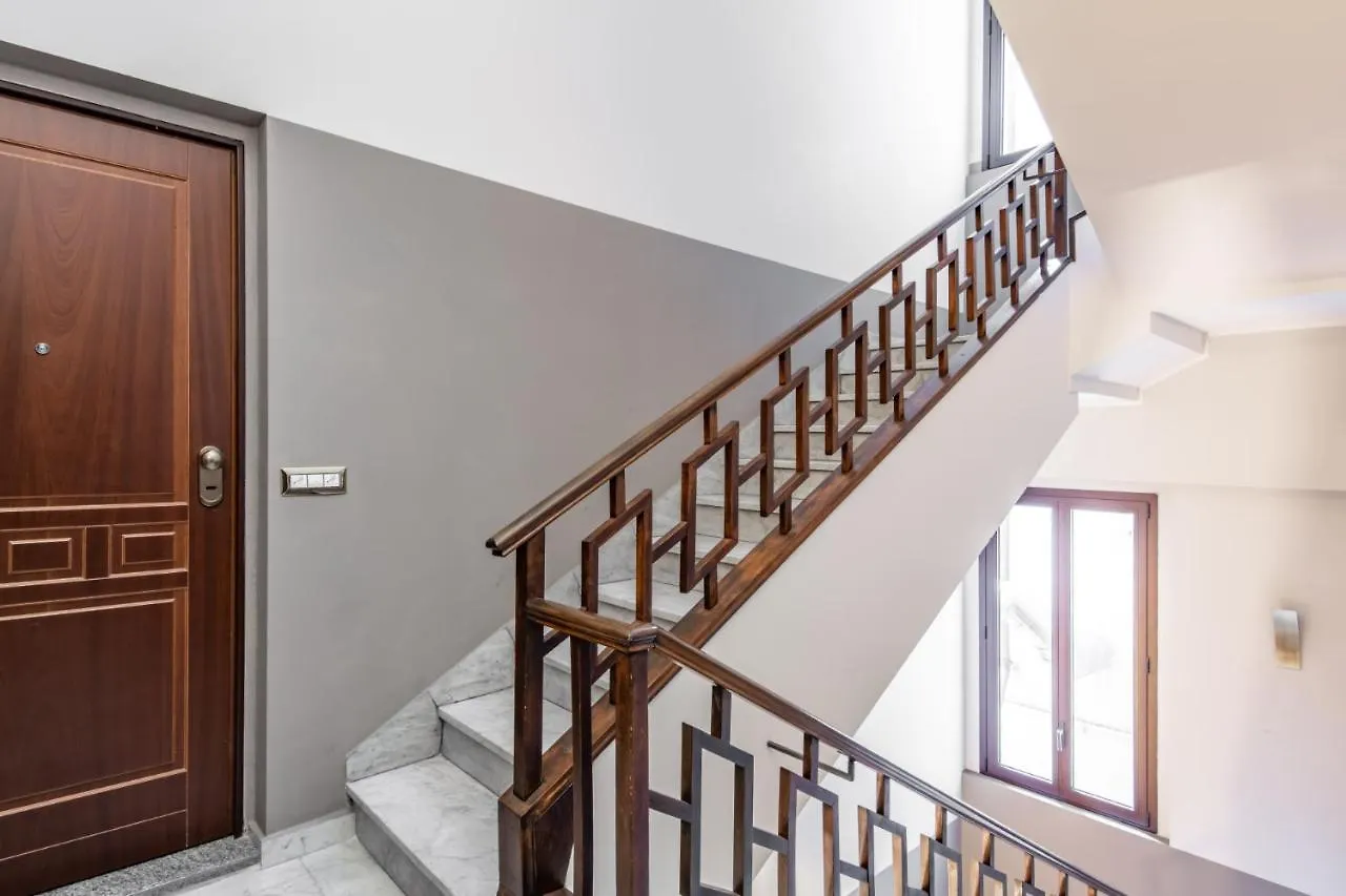 Easylife - Coccole E Comfort - Bilocale Caldo Ed Accogliente A Due Passi Dai Navigli E Metro Verde 밀라노 아파트